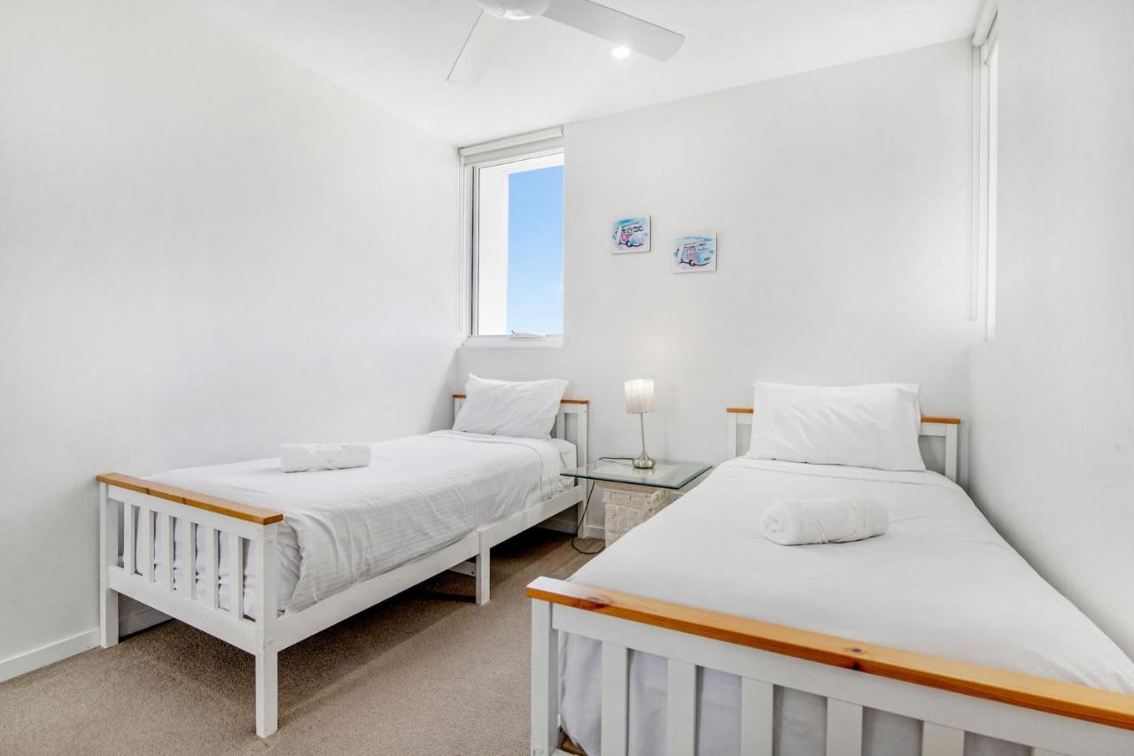 Modern Contemporary Southport Apartment - Coasthm 골드코스트 외부 사진